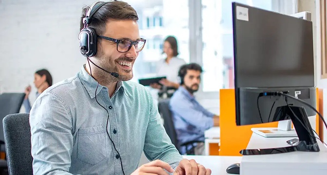 customer service agent
